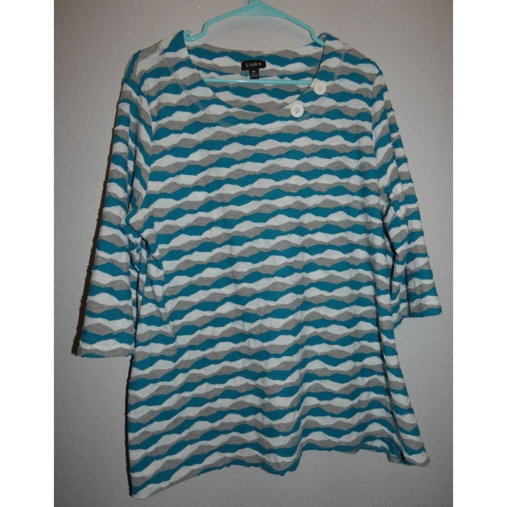 Women's Comfortable Blouse with Button accents, Links, XL